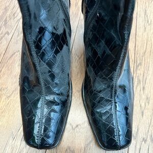 Vintage Black Croc-Embossed Faux Leather Mid Calf Square Toe Boots